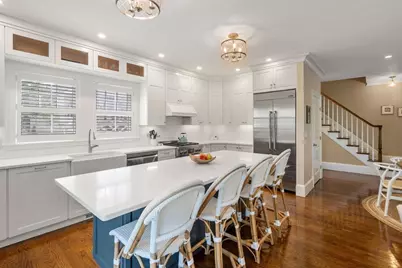 6 Woods Place #2, Boston, MA 02129 - Photo 3