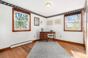 392 Poplar St, Boston, MA 02131 - Photo 13