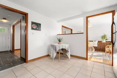 392 Poplar St, Boston, MA 02131 - Photo 17