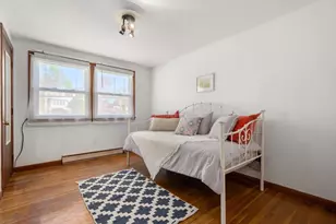 392 Poplar St, Boston, MA 02131 - Photo 25