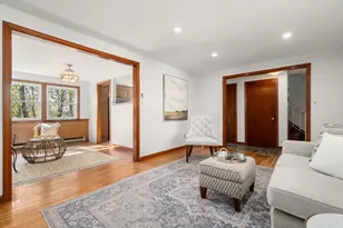 392 Poplar St, Boston, MA 02131 - Photo 5
