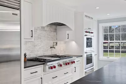 136 Plympton Road, Sudbury, MA 01776 - Photo 9
