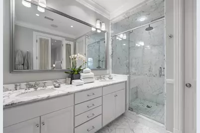 413-415 Commonwealth Ave #5, Boston, MA 02215 - Photo 19