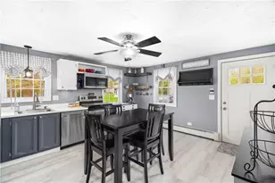 11 Crowell, Cumberland, RI 02864 - Photo 5