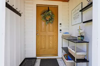 12 Angelo St, Springfield, MA 01119 - Photo 5