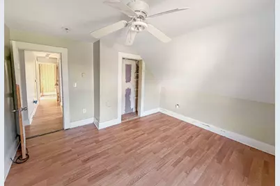 26 Arlington St, Amesbury, MA 01913 - Photo 19