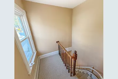 26 Arlington St, Amesbury, MA 01913 - Photo 17