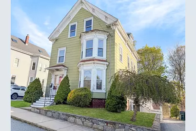 26 Arlington St, Amesbury, MA 01913 - Photo 5