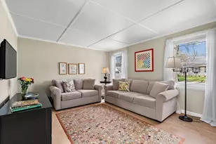 11 Norman Ave, Newburyport, MA 01950 - Photo 5