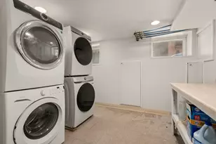 37 Mt Vernon St, Boston, MA 02129 - Photo 19