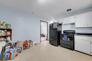 746-748 Alden St, Springfield, MA 01109 - Photo 17