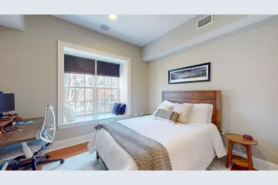 616 E 4th St #105, Boston, MA 02127 - Photo 17