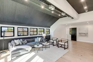12 Roosevelt Pl, Newburyport, MA 01950 - Photo 37