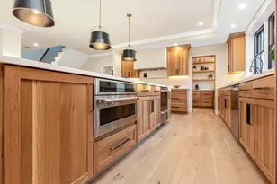 12 Roosevelt Pl, Newburyport, MA 01950 - Photo 7