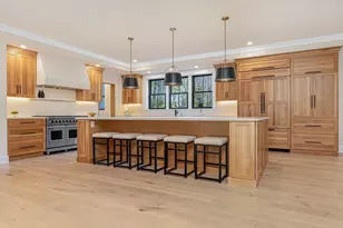 12 Roosevelt Pl, Newburyport, MA 01950 - Photo 7