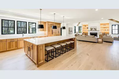 12 Roosevelt Pl, Newburyport, MA 01950 - Photo 11