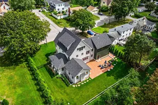 12 Roosevelt Pl, Newburyport, MA 01950 - Photo 5
