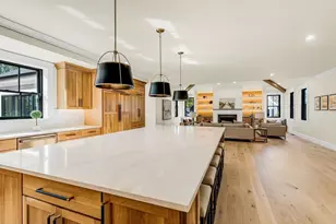 12 Roosevelt Pl, Newburyport, MA 01950 - Photo 13