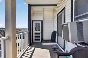 19 Bradford St, Everett, MA 02149 - Photo 15