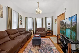 19 Bradford St, Everett, MA 02149 - Photo 3