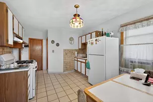 19 Bradford St, Everett, MA 02149 - Photo 31