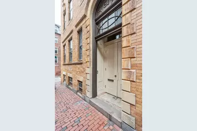 61 Revere Street #3, Boston, MA 02114 - Photo 15