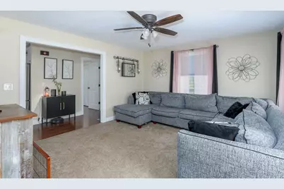 72 New Braintree Rd, West Brookfield, MA 01585 - Photo 21