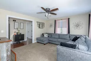 72 New Braintree Rd, West Brookfield, MA 01585 - Photo 21