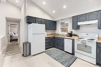 69 Naugus Ave, Marblehead, MA 01945 - Photo 5