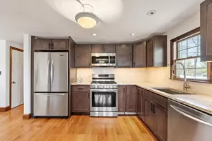 53 Longfellow Dr, Newburyport, MA 01950 - Photo 5