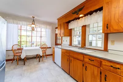 90 Walnut St, Walpole, MA 02081 - Photo 9