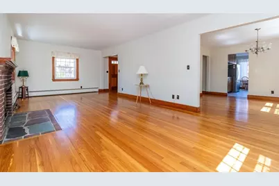 90 Walnut St, Walpole, MA 02081 - Photo 5