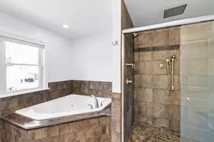 517 Pearse Rd, Swansea, MA 02777 - Photo 17