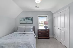 517 Pearse Rd, Swansea, MA 02777 - Photo 19