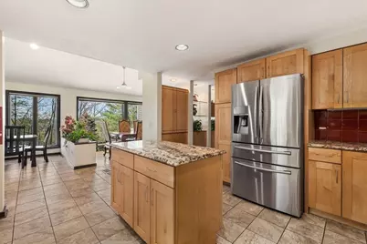 35 Hickory Dr, Worcester, MA 01609 - Photo 23