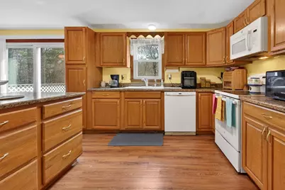 300 Water St, Hanover, MA 02339 - Photo 7