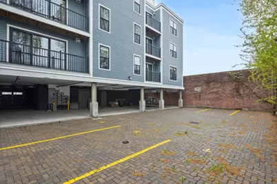 255 Maverick Street, Boston, MA 02128 - Photo 9