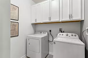 320 Martins Lndg, North Reading, MA 01864 - Photo 17