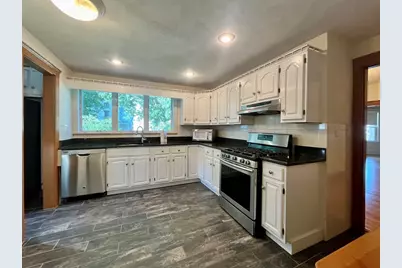 116 Medford St #1, Arlington, MA 02474 - Photo 3