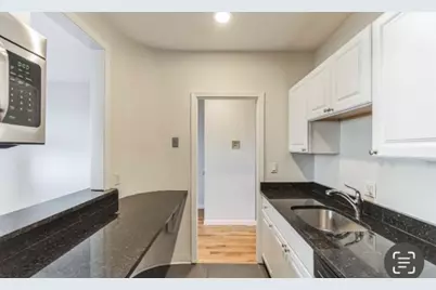 204 H St #1, Boston, MA 02127 - Photo 3