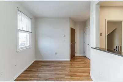 204 H St #1, Boston, MA 02127 - Photo 5