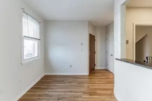 204 H St, Boston, MA 02127 - Photo 5