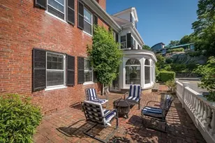 18 Union St, Manchester by the Sea, MA 01944 - Photo 5