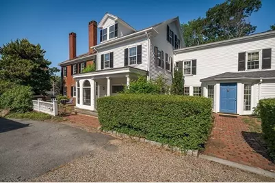 18 Union Street, Manchester by the Sea, MA 01944 - Photo 3