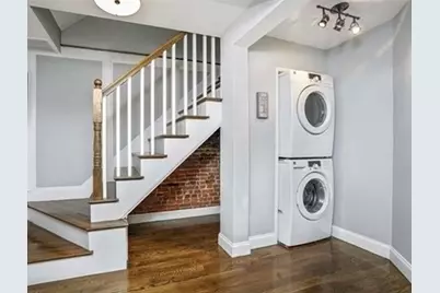 149 G St #1, Boston, MA 02127 - Photo 5