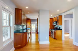 170 Savin Hill Ave, Boston, MA 02125 - Photo 9
