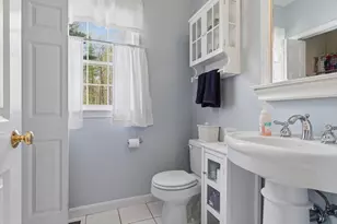 10 Briarwood Cir, Douglas, MA 01516 - Photo 7
