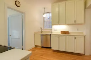 983 Memorial Dr, Cambridge, MA 02138 - Photo 13