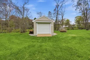 14 Gay Rd, Brookfield, MA 01506 - Photo 9