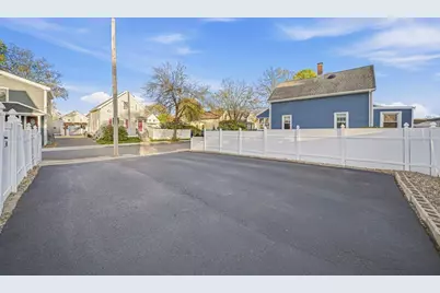 305 Lynn St, Malden, MA 02148 - Photo 39